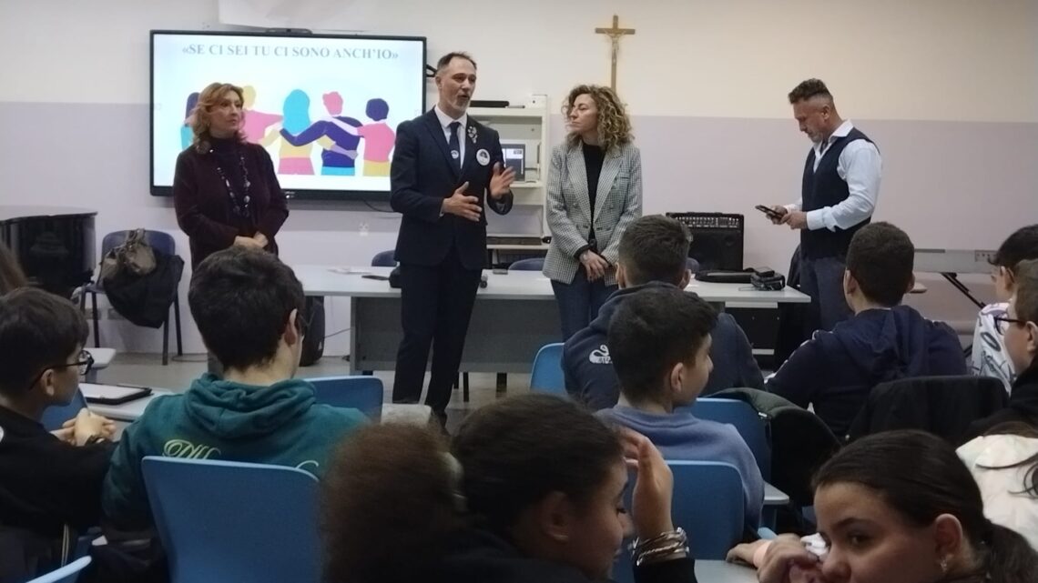 La Scuola “Rocca Bovio Palumbo” partecipa al Progetto Prevenzione del bullismo “SE CI SEI TU CI SONO ANCH’IO” a cura dell’A.ge. (Associazione genitori) Trani